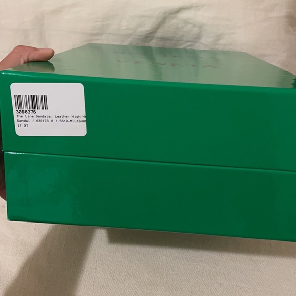 Bottega Veneta sandals in color ice. - Picture 10 of 11